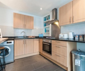 Modern Quirky Exeter City Cottage 2 min walk - shops