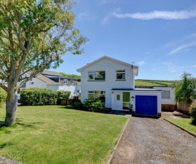 Magnificent holiday home in Georgeham near Beach