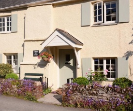 Cherry Tree Cottage, Noss Mayo