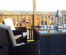 Devon Hills Holiday Park luxury timber lodge pet friendly with hot tub 2 to 6 guests