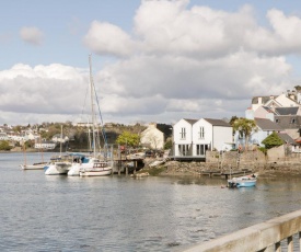 2 Beach Cottage