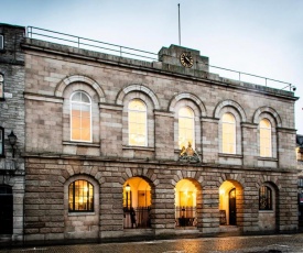 Custom House 2 bed Apartments, The Barbican, Plymouth