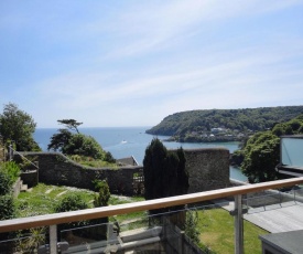 3 Hazeldene, Salcombe