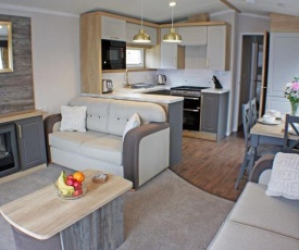 The Royal Clovelly caravan with sea views