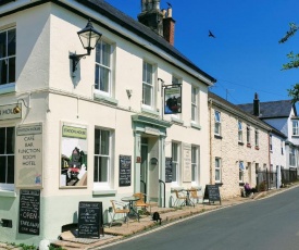 Station House, cafe, bar and rooms