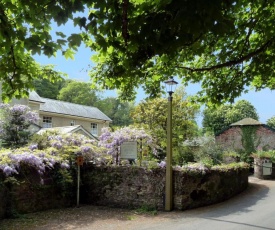 Cockington Cottages