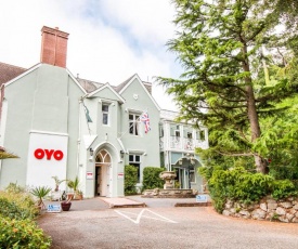 OYO Orestone Manor