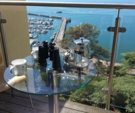 Panoramic sea views, sleeps 4, Torquay