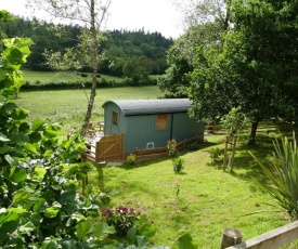 The Lookout Shepherd's Hut