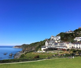 Watersmeet Hotel