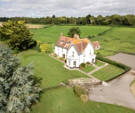 Lower Bryanston Farm