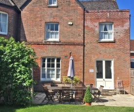 Quay Corner, 5 bed house, Christchurch Dorset