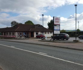 A35 Pit Stop Rooms