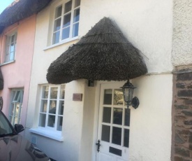 Picture Postcard Thatched Cottage