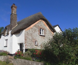 West Henstill House, Crediton