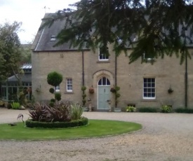 Westgate Manor