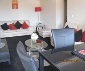 Seaham Apartment Close to Beach up to 7 Guests