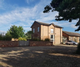 The Old Granary Country-retreat