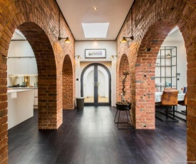 Luxury 3BDR conversion w/private rooftop terrace