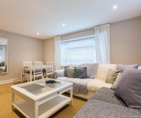 Pass the Keys Elegant, Modern 2BDR Flat in Central Hove