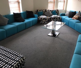 Southdown Villa - sleeps 19