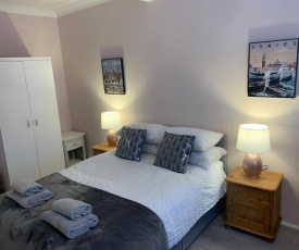 Eastbourne Town centre Maisonette apartment