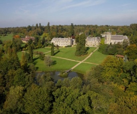 Ashdown Park Hotel