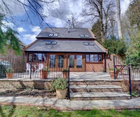 Unique Holiday Home in Hartfield Kent with Fireplace