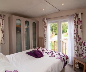 Summer Lodge lovely caravan in Hastings free WiFi