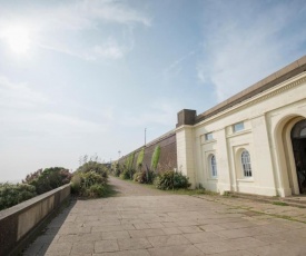 Constables Cottage - Tranquility on the Seafront