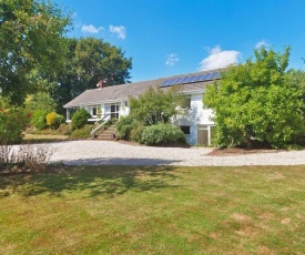 5 Bedroom Country Retreat: Home Counties