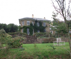 Beachborough Country House