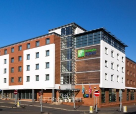 Holiday Inn Express Harlow, an IHG Hotel