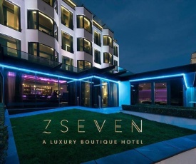 Seven Hotel