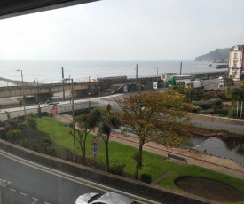 Dawlish Sea View Apartment