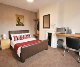 Central Hotel Cheltenham by Roomsbooked