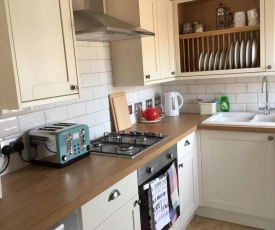 Trendy Apartment Close To Gloucester Quays/Docks