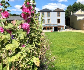 Claysun House - Sleeps 8 - Forest of Dean