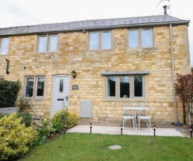 Honeystone Cottage, MORETON IN MARSH