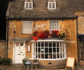 Lucy's Tearoom