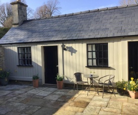 Courtyard Cottage