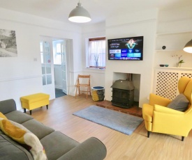 Lyndale House - Exclusive use, self catering, fpventures Stroud